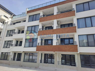 Vânzare - Apartament în Țarevo,  Burgas
