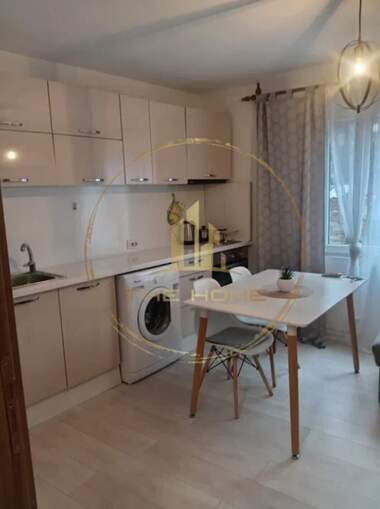 Miete - Wohnung in Kolhozen pazar,  Warna