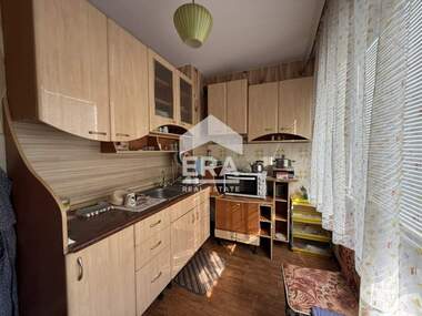 Продажба - Апартамент в Три чучура-юг,  Стара Загора