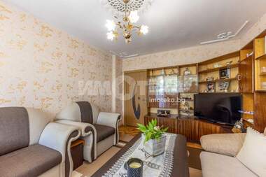 For sale - Apartment in k.k. Chayka,  Varna