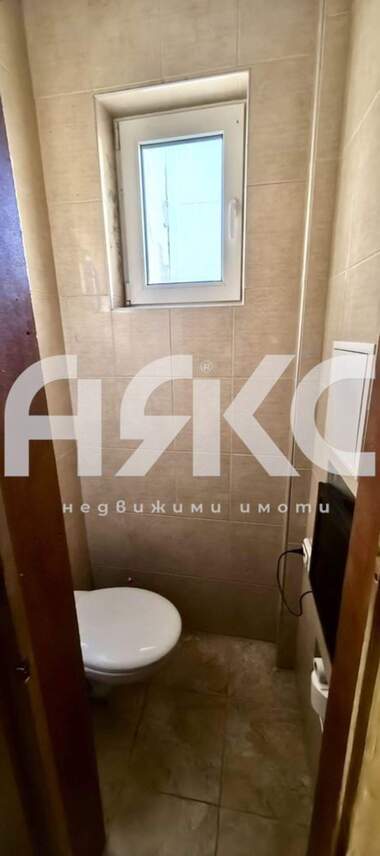 Продажба - Апартамент в Център,  София