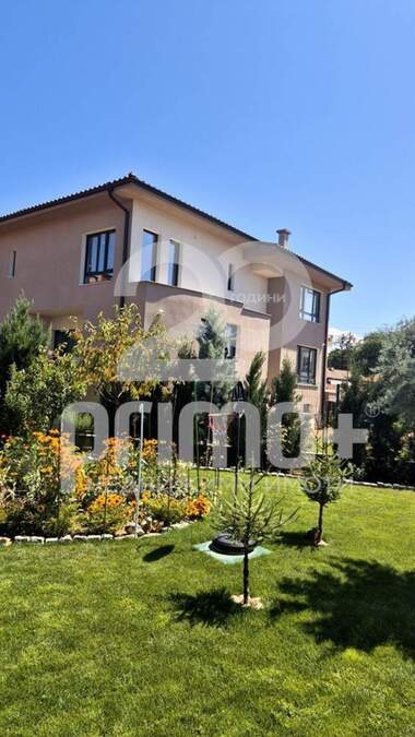 For sale - House in Ihtiman,  Sofia Oblast