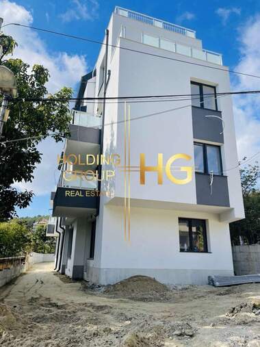 Продажба - Апартамент във Виница,  Варна