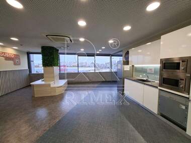For rent - Office in Sadiyski,  Plovdiv