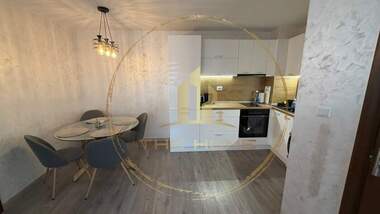 Miete - Wohnung in Kolhozen pazar,  Warna