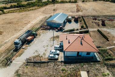 Продажа - Отель в Гложене,  Ловеч