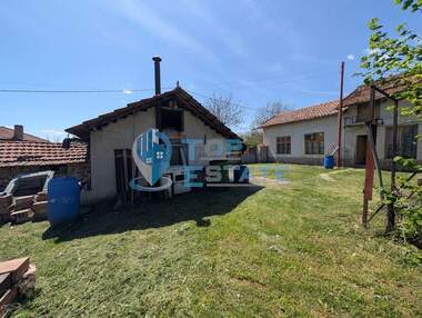 Vânzare - Casă în Gorna Lipnița,  Veliko Tărnovo