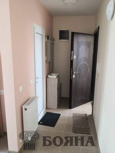 Miete - Wohnung in Rodina 1,  Ruse