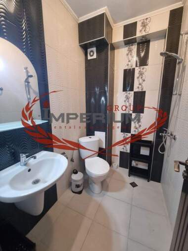 Închiriere - Apartament în Kolhozen pazar,  Varna