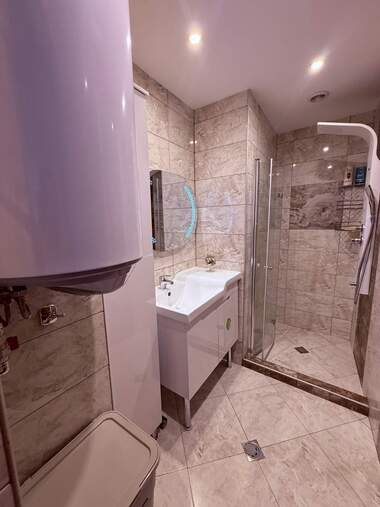 Vânzare - Apartament în Țentăr,  Vrața