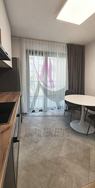For rent - Apartment in VINS - Cherven ploshtad,  Varna