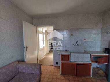 For sale - Floor of a house in Makedonski,  Haskovo