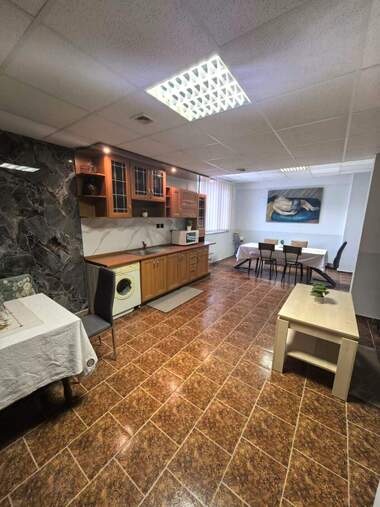 Vânzare - Apartament în Țentăr,  Montana