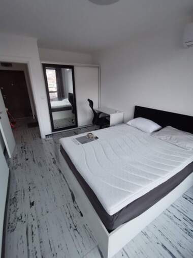 Miete - Wohnung in Mladejki halm,  Plowdiw