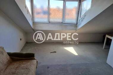 Vânzare - Apartament în Țentăr,  Iambol
