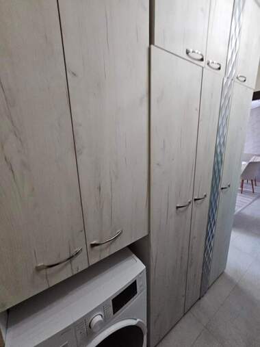 Închiriere - Apartament în Mladejki hălm,  Plovdiv