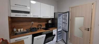 Miete - Wohnung in Mladejki halm,  Plowdiw