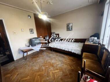 Продажба - Етаж от къща в Пожарната,  Шумен