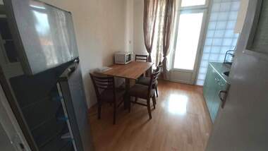 Închiriere - Apartament în Kamenița 1,  Plovdiv
