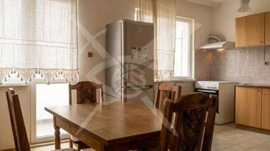 Închiriere - Apartament în Kamenița 2,  Plovdiv