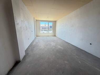 Vânzare - Apartament în Sarafovo,  Burgas