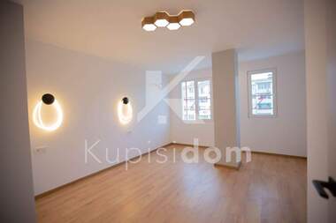 Vânzare - Apartament în Center,  Stara Zagora