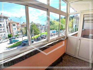 Продажа - Квартира в Акация,  Велико Търново