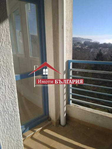 Vânzare - Apartament în Balceik,  Dobrice