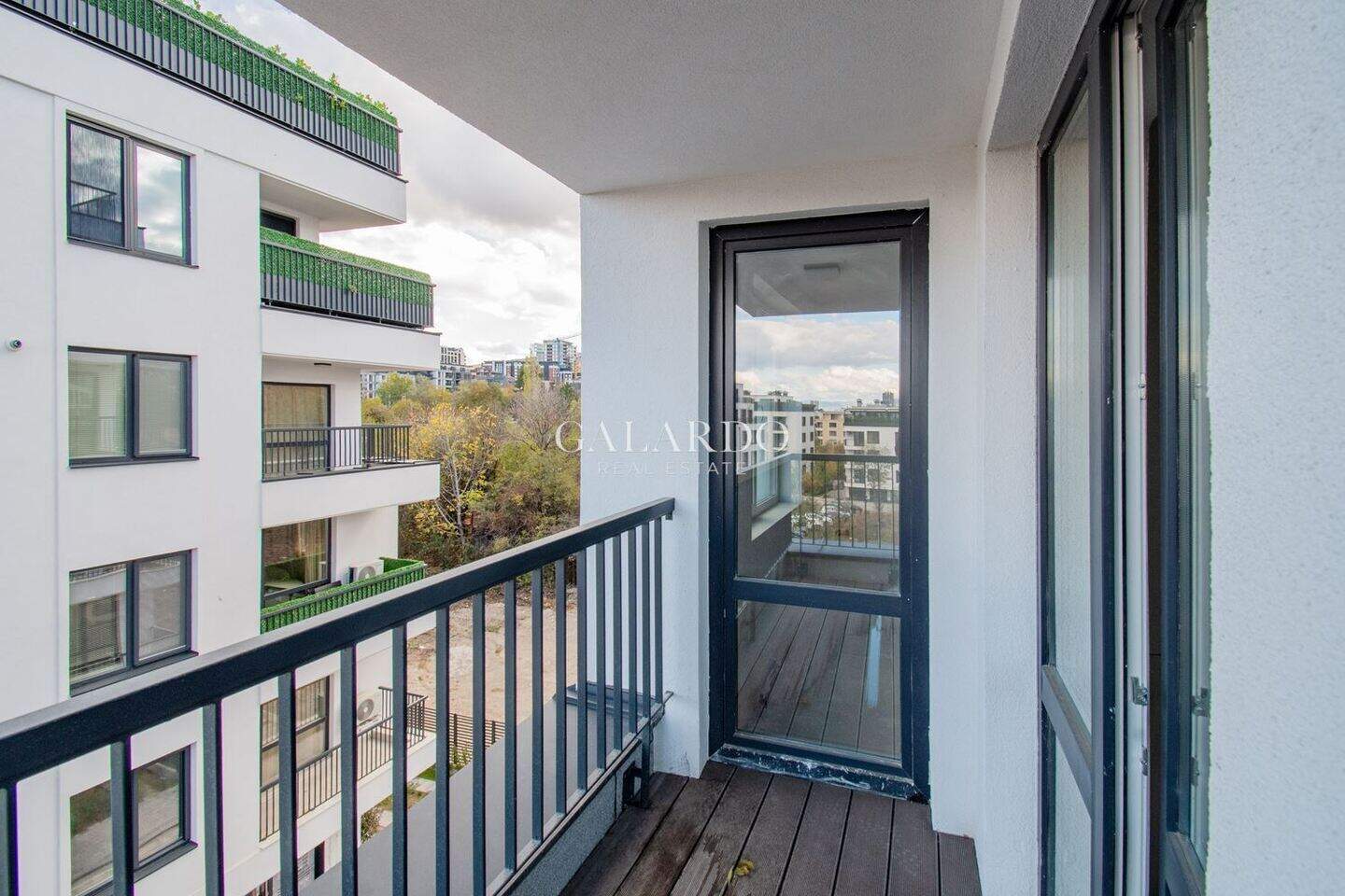 Cu trei camere Apartament în Krăstova vada, Sofia – fotografia 10