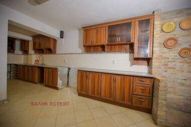 Продажба - Къща в Ново Ботево,  Добрич
