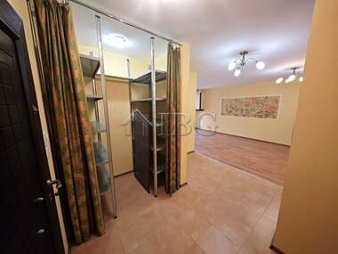 Vânzare - Apartament în Pomorie,  Burgas