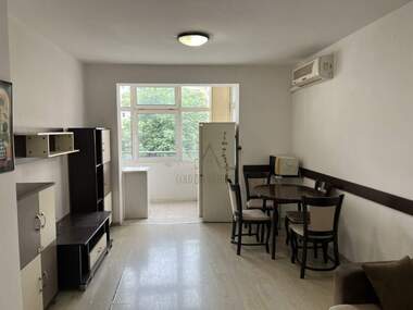 For sale - Apartment in Vazrajdane,  Burgas
