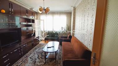 Kira - Apartman olarak Liatno kino Trakia,  Varna