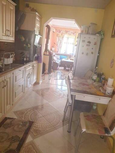 For sale - House in 9-ti kvartal,  Pleven