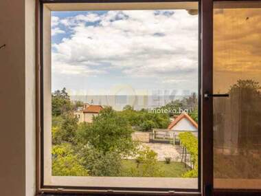 For sale - House in Golden Sands,  Varna