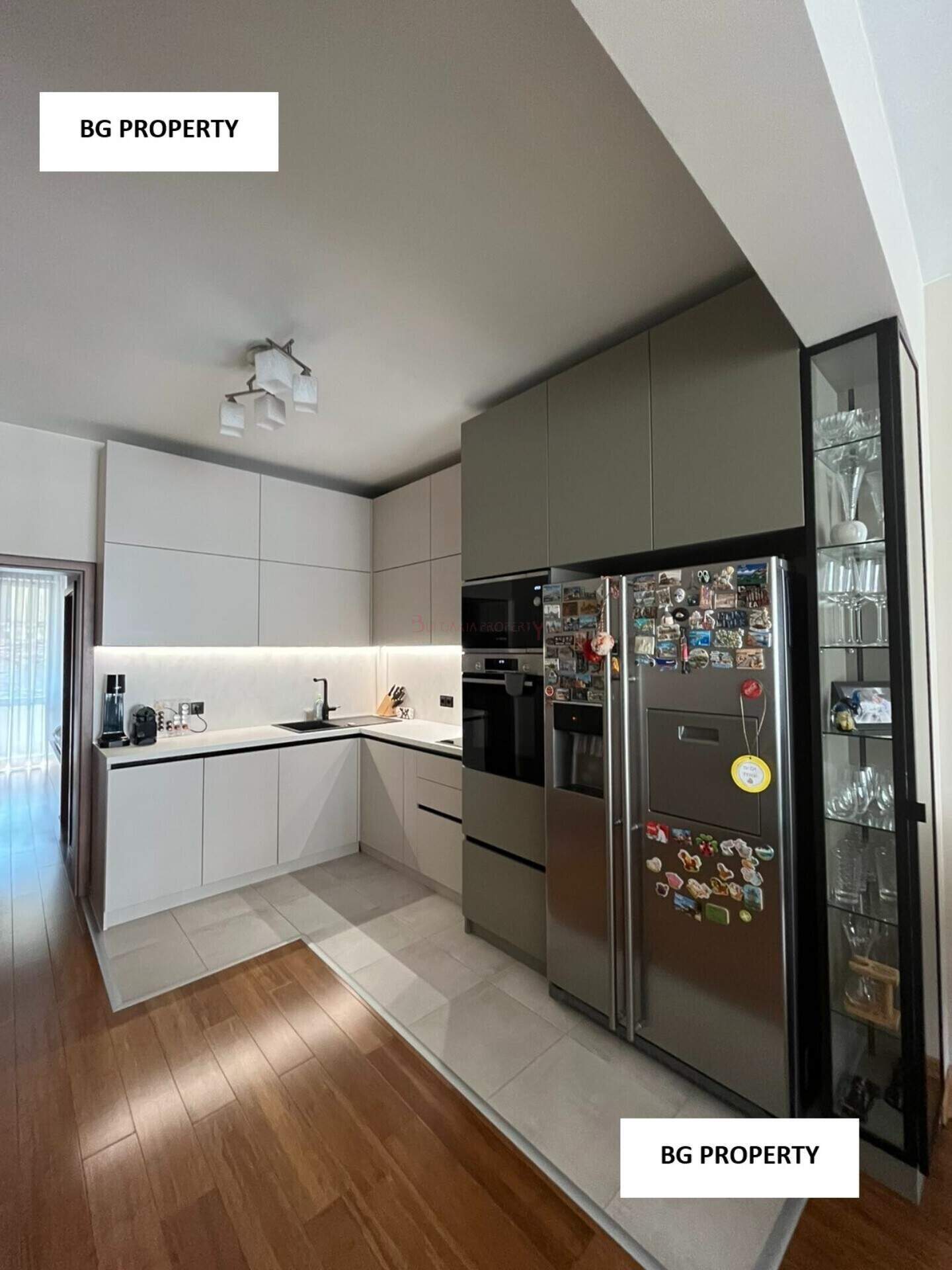 Cu trei camere Apartament în Center, Sofia – fotografia 5