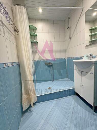 For rent - Apartment in Kolhozen pazar,  Varna