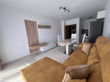 Kira - Apartman olarak Vazrajdane,  Burgas