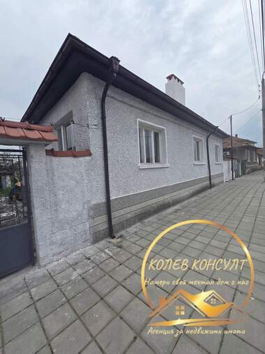 For sale - House in Popovica,  Plovdiv