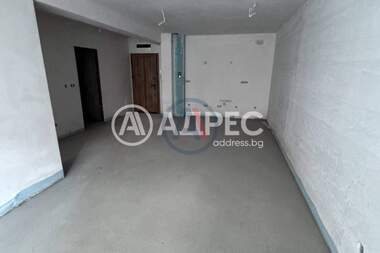 Vânzare - Apartament în Liulin-țentăr,  Sofia