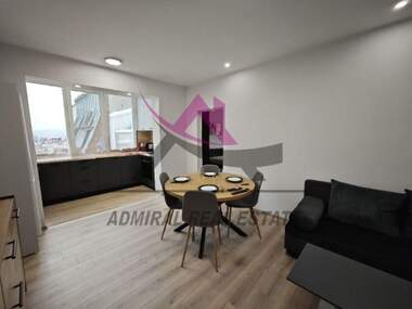 Kira - Apartman olarak Liatno kino Trakia,  Varna