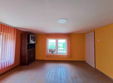 For sale - House in Hotanca,  Ruse