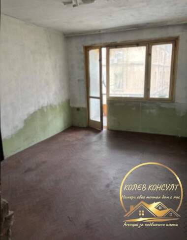 Продажба - Апартамент в Дружба 1,  Хасково
