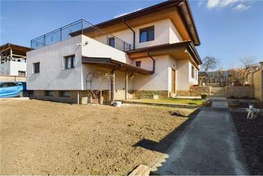 Verkauf - Haus in Borowez - Sewer,  Warna