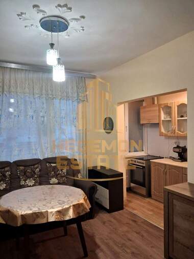 Vânzare - Apartament în Center,  Varna