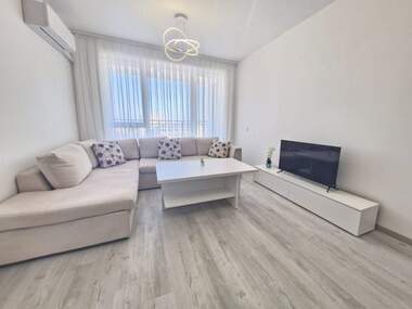 Miete - Wohnung in Izgrew,  Burgas