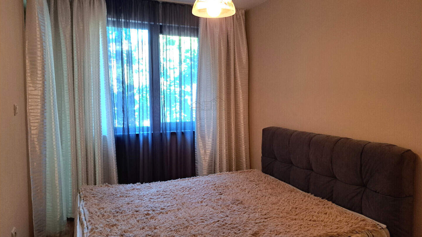 Cu trei camere Apartament în Aiazmoto, Stara Zagora – fotografia 10