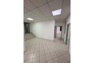 For rent - Office in Centar,  Targovishte