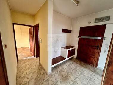 Продажба - Апартамент в Банишора,  София