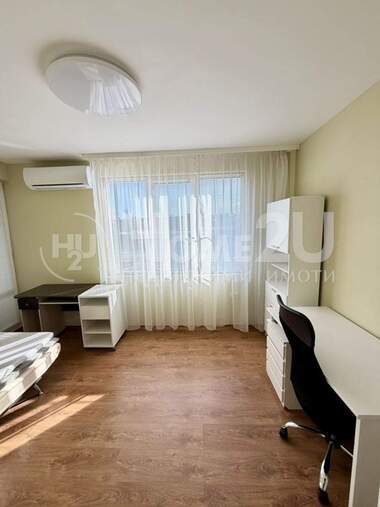 Vânzare - Apartament în Zornița,  Burgas